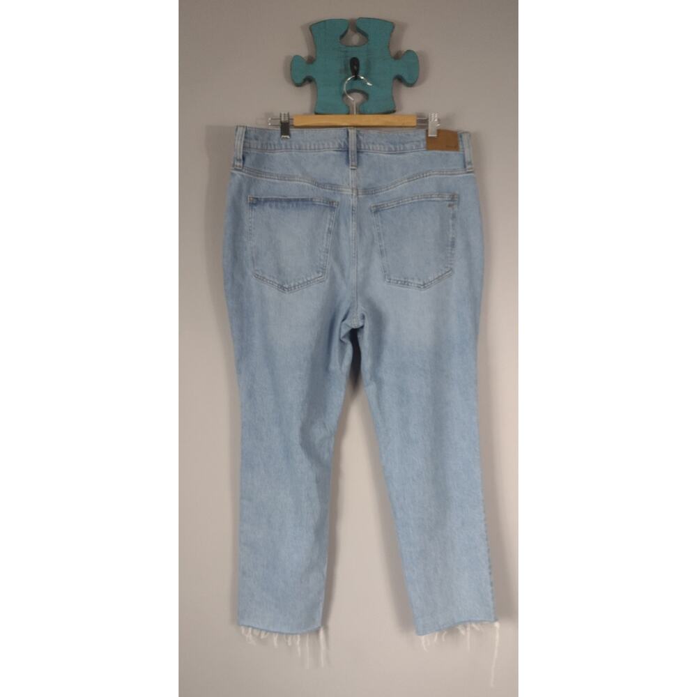 Madewell The Perfect Vintage Jean Women 33 Distressed Blue Jeans High Rise - Picture 14 of 16